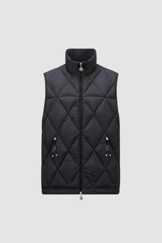 BLACK AROULA DOWN VEST